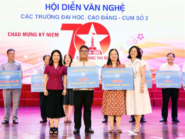 Trường Đại học Kinh tế Quốc dân giành Giải Nhì tại Hội diễn văn nghệ Cụm 2 - Đảng bộ Khối các trường đại học, cao đẳng Hà Nội năm 2024